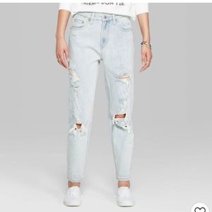 HR Distressed Mom Jeans Wild Fable Sz 4